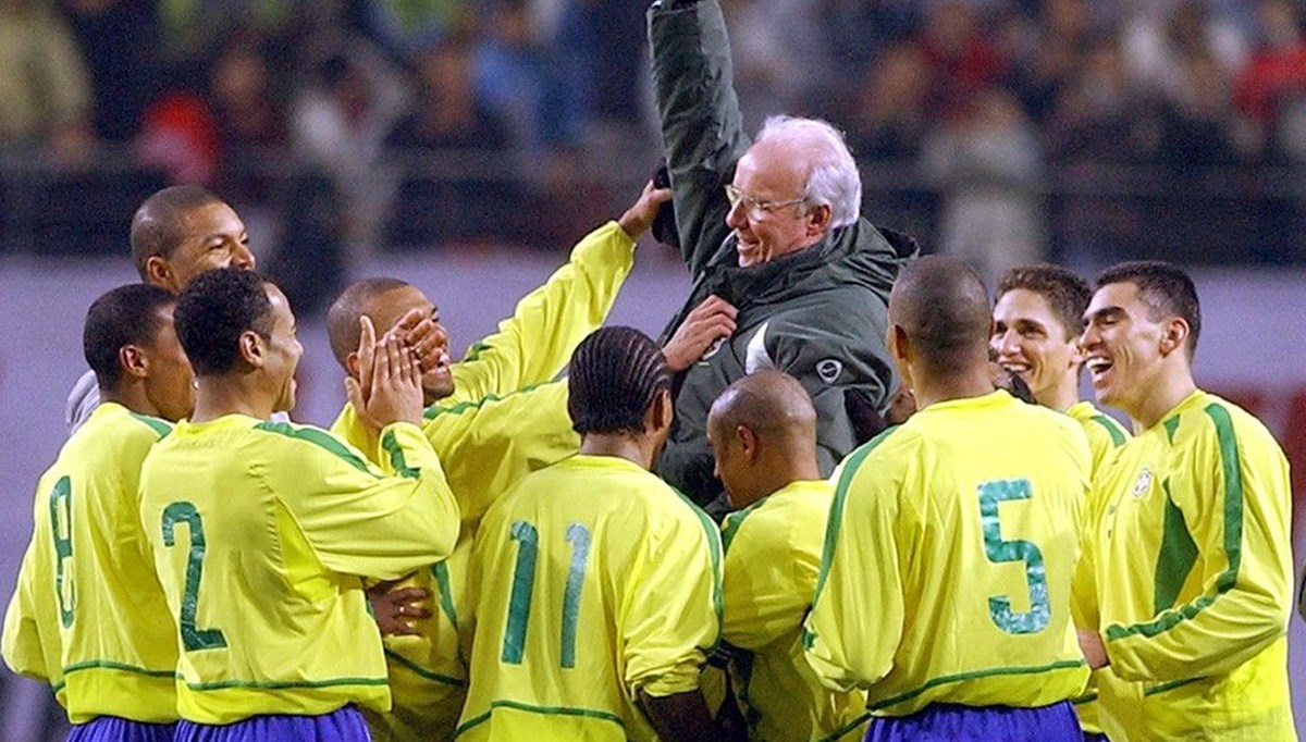 Brezilya ile 4 Dünya Kupası kazanan Mario Zagallo hayatını kaybetti