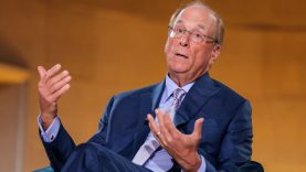 BlackRock CEO'su Fink uyardı: Savaş hemen bitmezse yıllarca sürecek kriz tetiklenecek