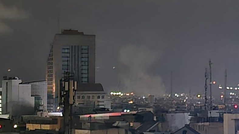 İran’ın başkenti Tahran’da art arda patlamalar meydana geldi