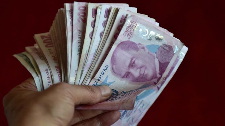 Mevduat faizleri rekor kırıyor: 500 bin TL'nin 1 aylık kazancı belli oldu