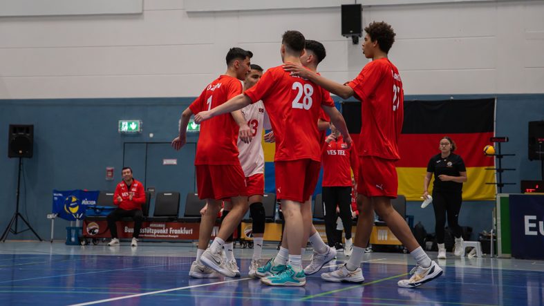 U18 Milli Voleybol Takımı, Almanya'ya yenildi