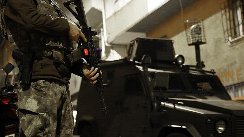 24 ilde DEAŞ operasyonu: 90 şüpheli yakalandı