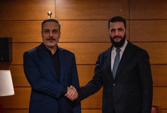 Dışişleri Bakanı Hakan Fidan, Suriye Cumhurbaşkanı Şara ile bir araya geldi