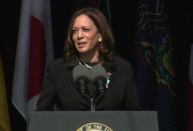 Kamala Harris sessizliğini bozdu: "Trump savaşa Netanyahu yüzünden sürüklendi"