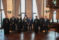 Hatay Valisi Masatlı Ortodoks Patriği X. Yuhanna Yazıcı’yı kabul etti