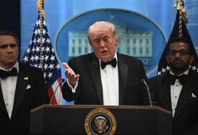 Beyaz Saray'da silah sesleri! ABD Başkanı Trump: "Silahlı saldırgan yakalandı"