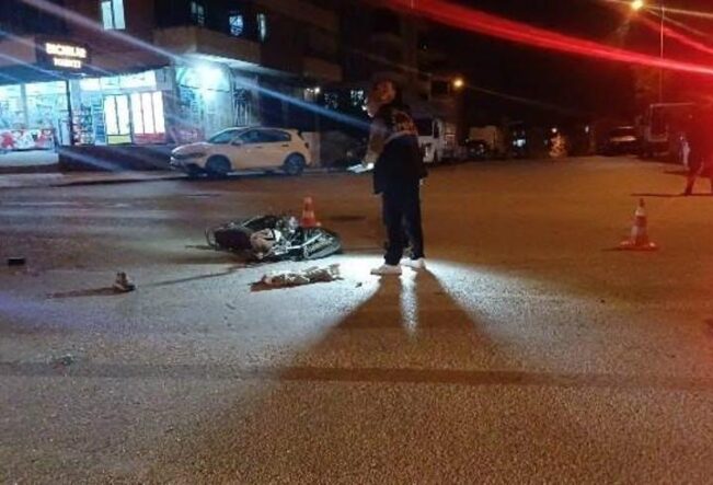 Otomobil ile motosiklet çarpıştı: 1 ağır yaralı