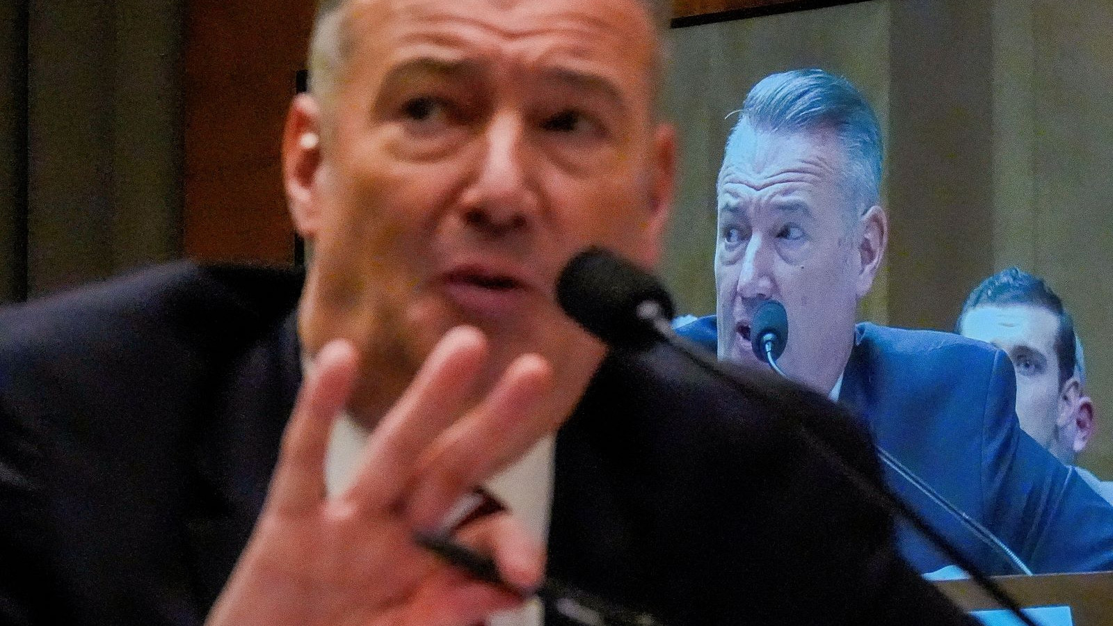 ABD'de terör estiren ICE Direktörü istifa etti