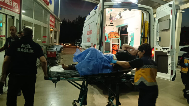 Adana'da babası tarafından bıçaklanan kadın yaralandı 