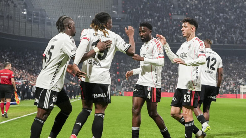 Beşiktaş yarı finalde Konyaspor ile eşleşti