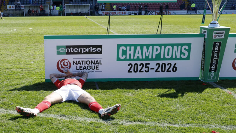 Dünyanın merakla beklediği maçta 90 artı 13. dakikada dram yaşandı!