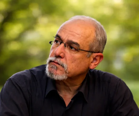 Dursun Erkılıç: Kara gözlüm, nisan ayı gelince…