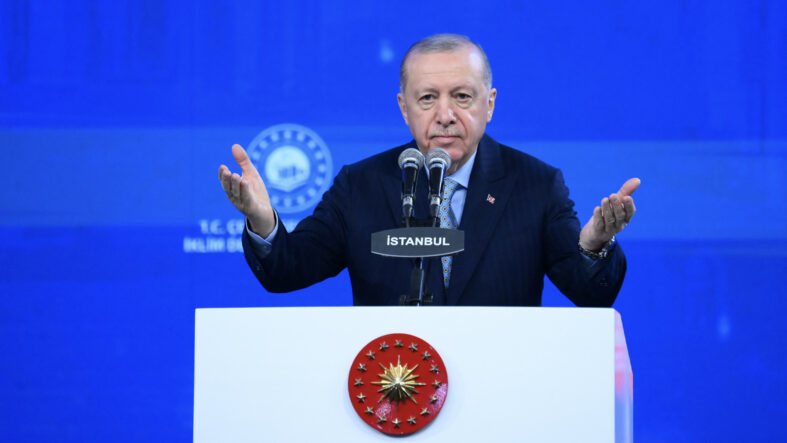 'Ev Sahibi Türkiye' İstanbul kura töreni... Cumhurbaşkanı Erdoğan: Evleri kısa sürede teslim edeceğiz