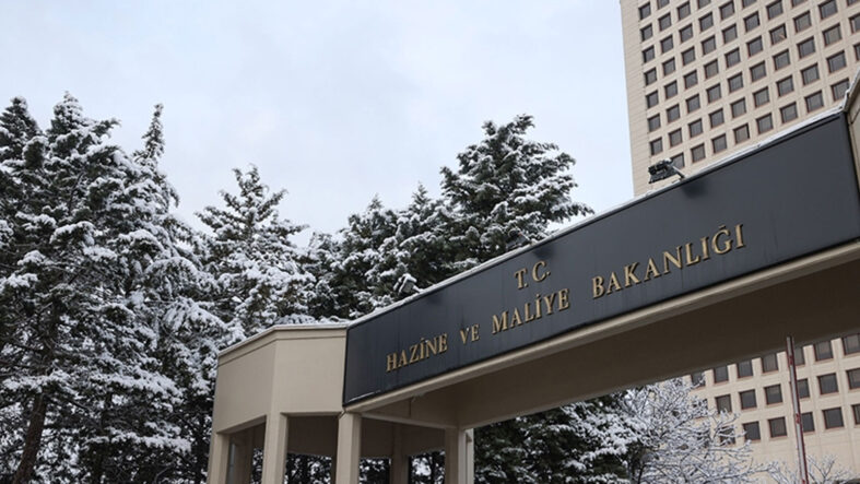 Hazine ve Maliye Bakanlığı 2 milyar dolar borçlandı