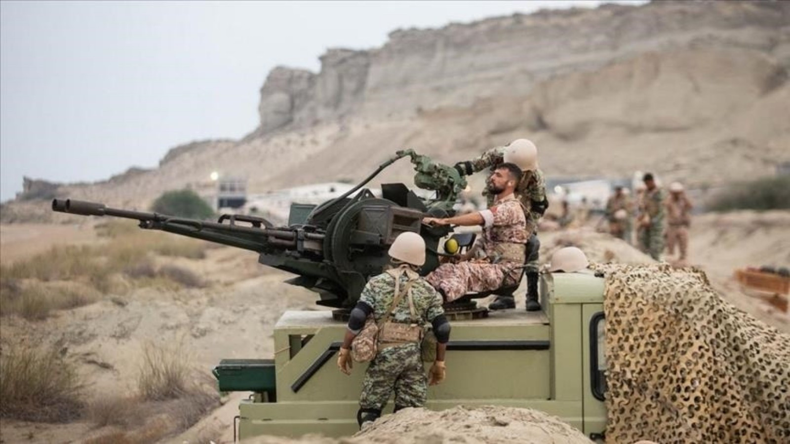 İran Silahlı Kuvvetleri: ABD’yi uyarıyoruz, elimiz tetikte