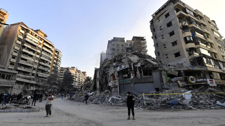 İsrail ile Lübnan arasındaki 10 günlük ateşkes yürürlüğe girdi