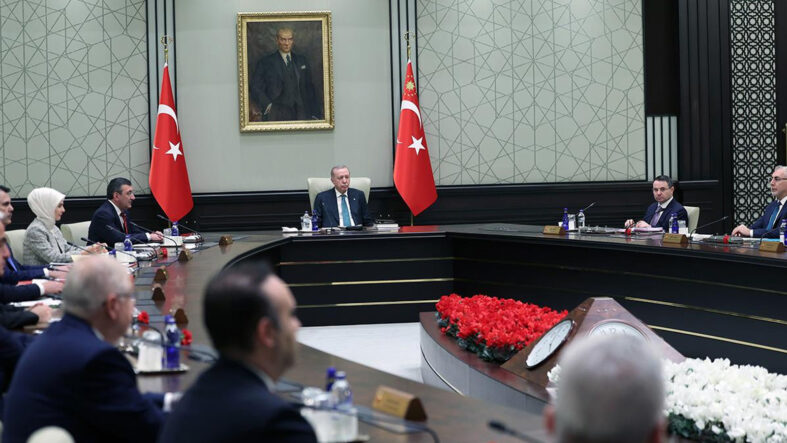 Kabine, 'Orta Doğu' gündemiyle toplanıyor