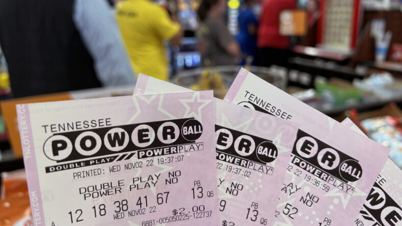 Milyonlar kazandıran şans oyunu Powerball dünyaya açılıyor