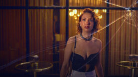 Netflix’te sessiz yükseliş: Kolombiya dizisi “Sahte Profil” zirveye oynuyor