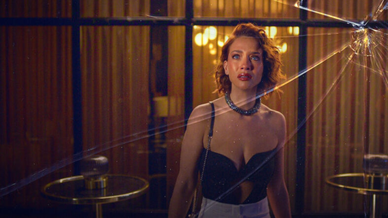 Netflix’te sessiz yükseliş: Kolombiya dizisi “Sahte Profil” zirveye oynuyor