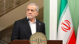 Pezeşkiyan: İsrail ateşkes ilan etmeye zorlandı