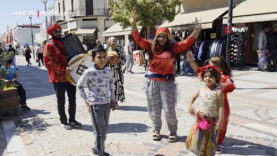 Romanlardan Kakava çağrısı: Şehir 9/8'lik ritimlerle şenlendi