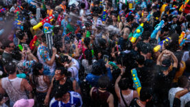 Songkran’da 3 günde 191 can kaybı: 'Su festivali' yolları kana buladı