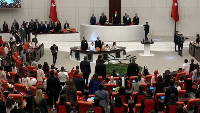 TBMM Genel Kurulu'nda '23 Nisan Çocuk Özel Oturumu'