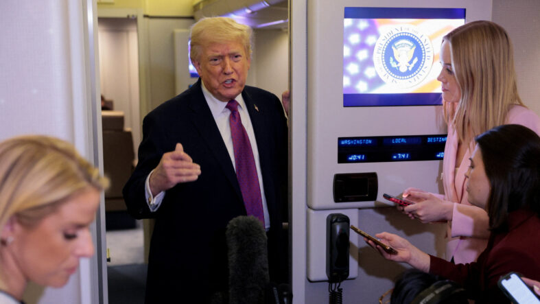 Trump, çarşamba gününü işaret etti: Anlaşma yapamazsak yeniden bombalarız