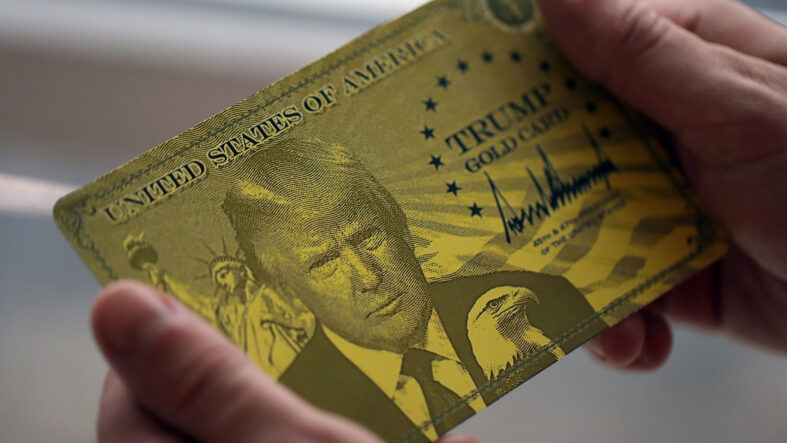Trump'ın 'gold card' vize programından sadece bir kişi faydalandı