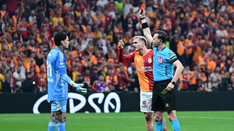 Yasin Kol'a sinirlenen Ederson özür diledi