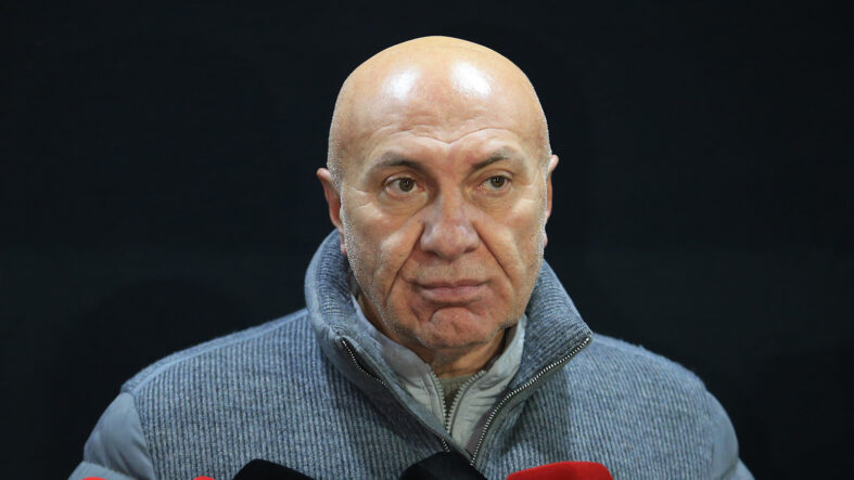 Yüksel Yıldırım: Eyyamcı Atilla Karaoğlan düdüğünü assın