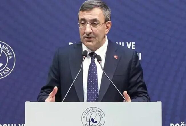 Cumhurbaşkanı Yardımcısı Yılmaz: "Türkiye'yi çatışmalardan, ateşten uzak tutuyoruz"