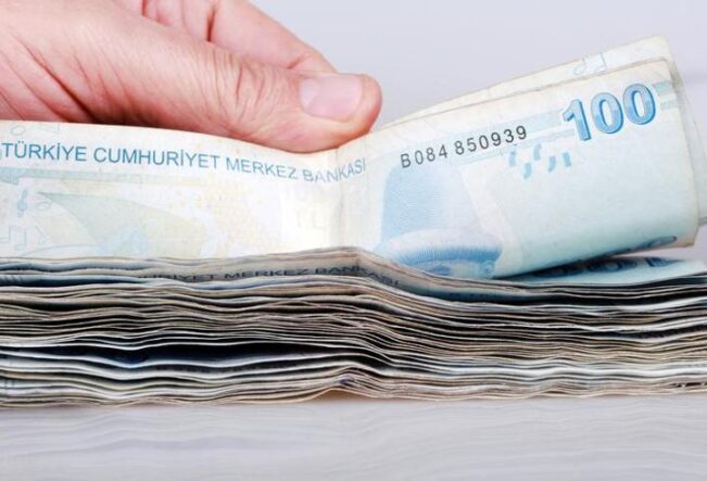Ev sahibi ve kiracı arasında 'depozito düğümü' | Yasalar ne diyor? İşte detaylar...