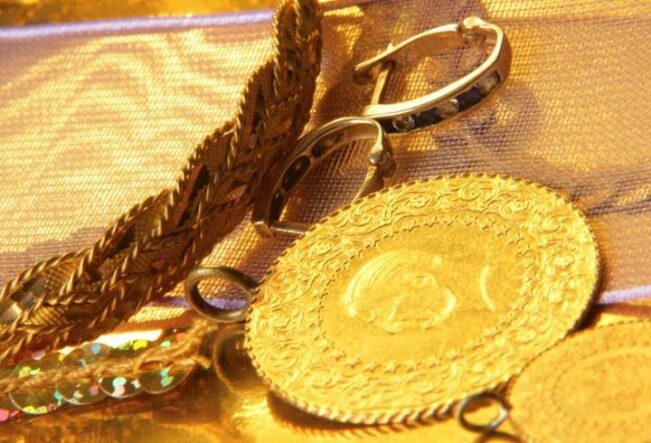 6 Mayıs canlı altın fiyatları: Çeyrek altın, gram altın fiyatı bugün ne kadar? Kapalı Çarşı altın alış-satış fiyatları