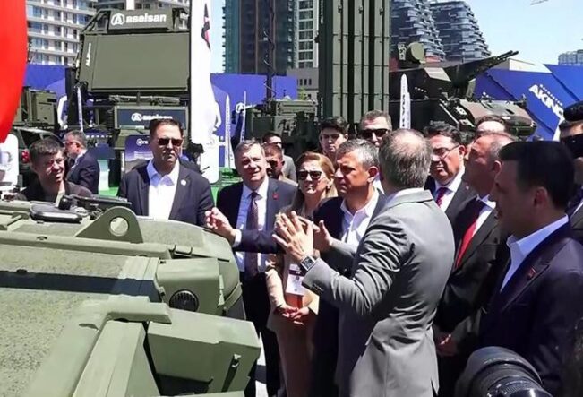 CHP Genel Başkanı Özel'den SAHA EXPO 2026'ya ziyaret