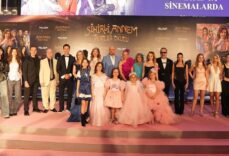 SİHİRLİ ANNEM'e festival gibi gala