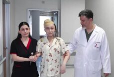Özbekistan'da hatalı ameliyat sonrası felçli kalan genç kıza Türkiye umut oldu