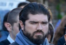 RASİM OZAN KÜTAHYALI NEDEN GÖZALTINA ALINDI? Rasim Ozan Kütahyalı Kimdir, Kaç Yaşında, Nereli?