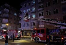 Kayseri’de 4 katlı binanın bodrumunda yangın