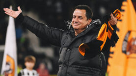 Acun Ilıcalı'dan flaş açıklama: "Hull City direkt Premier Lig’e çıkabilir!"