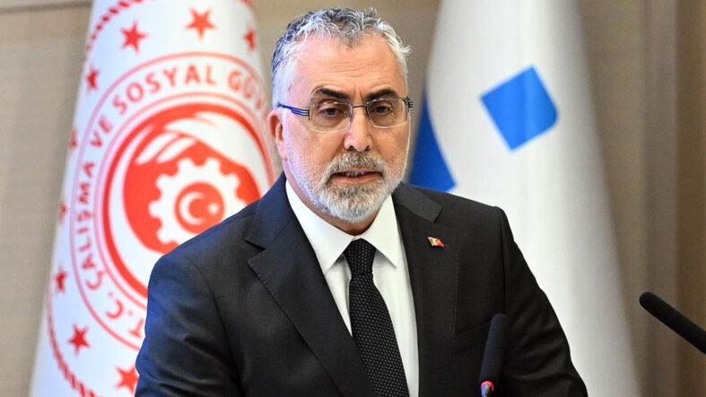 Bakan Işıkhan açıkladı: Doğum izni 16 haftadan 24 haftaya çıkarıldı