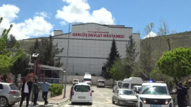 Batman’da hafif ticari aracın çarptığı 14 yaşındaki Türkan ağır yaralandı