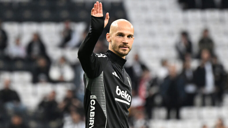 Beşiktaşlı Vaclav Cerny'den 'ayrılık' iddialarına yanıt