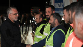 Çalışma ve Sosyal Güvenlik Bakanı Işıkhan, 1 Mayıs'ı işçilerle karşıladı