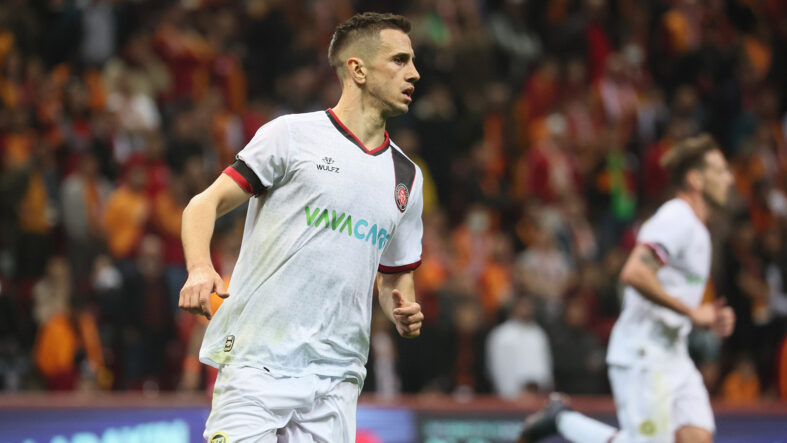 Fatih Karagümrük eski golcüsü Aleksandar Pesic ile anlaştı