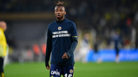Fenerbahçe'de, Başakşehir maçı öncesi Dorgeles Nene şoku!