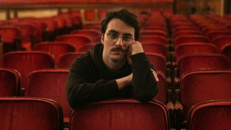 Genç komedyen Kaan Sertdemir hayatını kaybetti