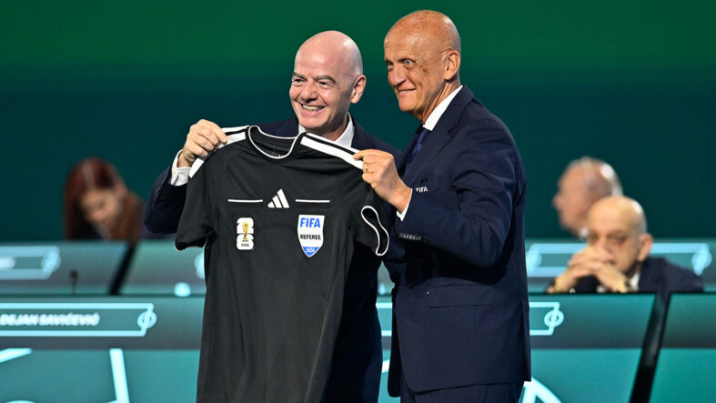 Gianni Infantino, FIFA başkanlığına yeniden aday olma kararı aldı