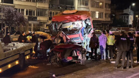 Giresun'da tır katliamı! İki otomobili biçti: 5 ölü 6 yaralı